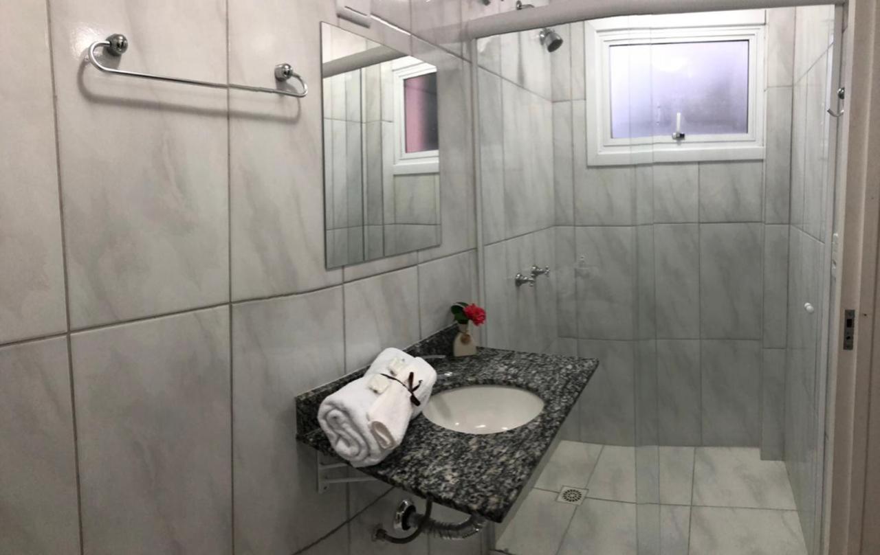 Family Room Private Bathroom