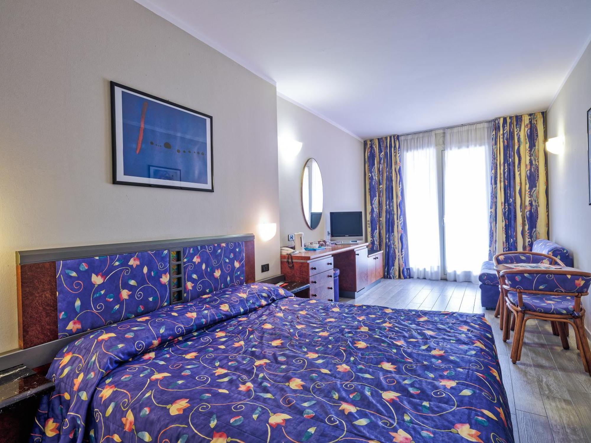 Superior Double or Twin Room,1145844007:JPEG