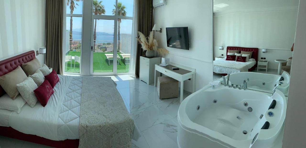 Junior Suite Spa Bath Sea View