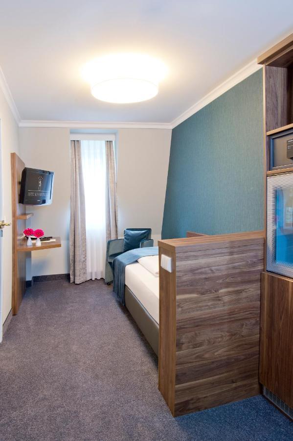Deluxe Single Room
