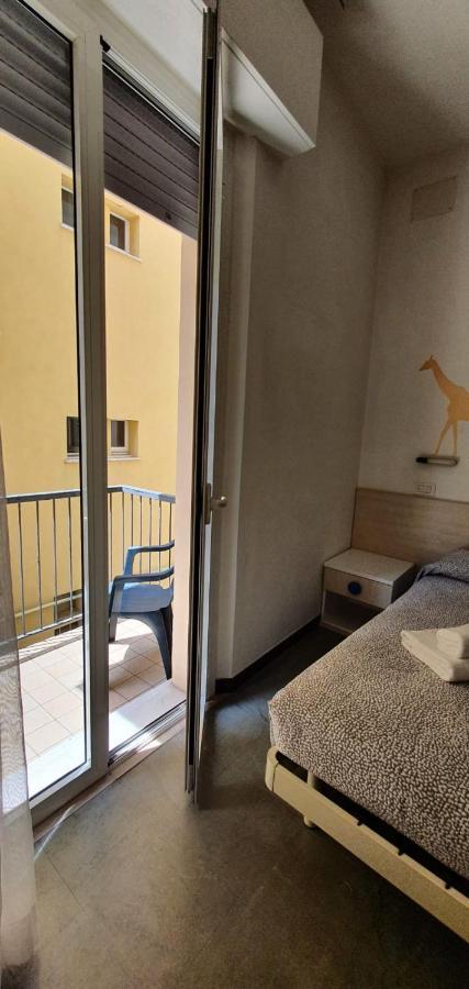 Standard Single Room,1115972970:JPEG