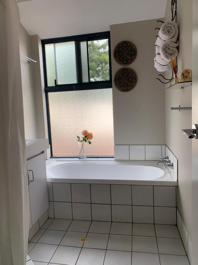 Deluxe Queen Room Garden View