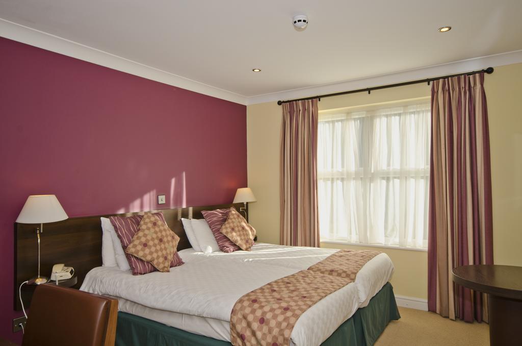 Deluxe Single Room