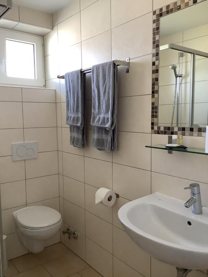 Doppelzimmer mit Balkon