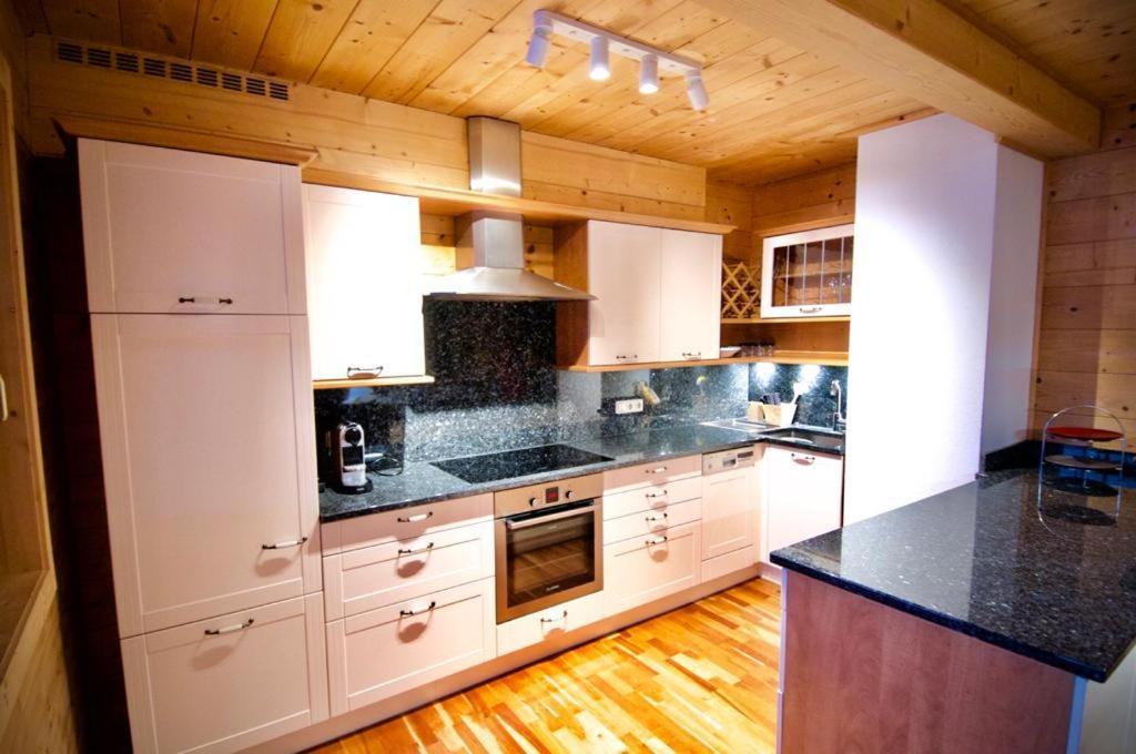 Apartment mit Terrasse