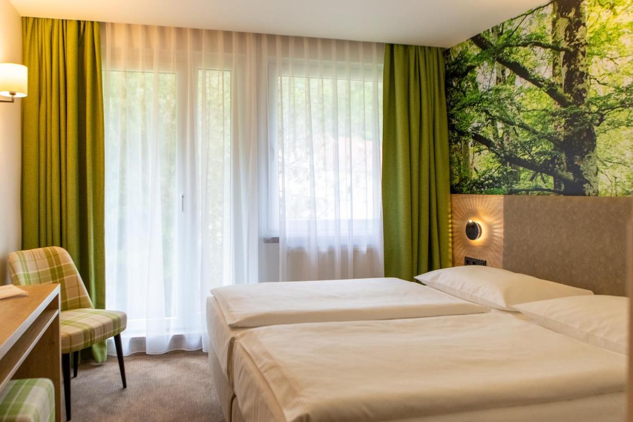 Double Room,1121789277:JPEG