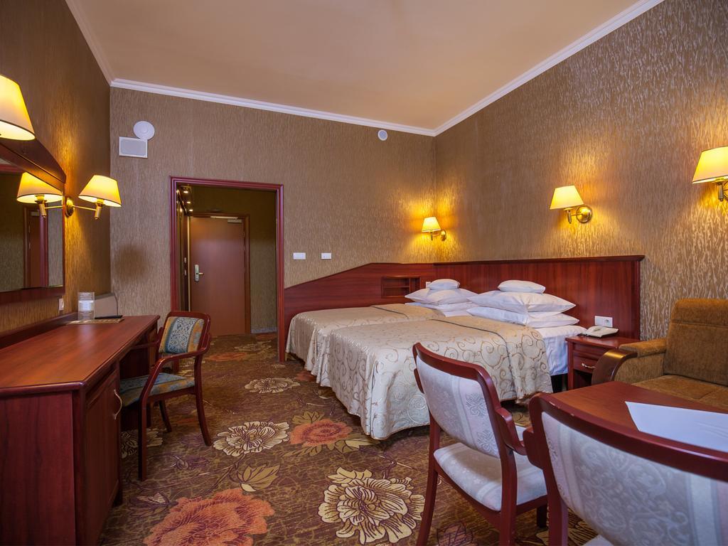 Double Room Balcony Forest View