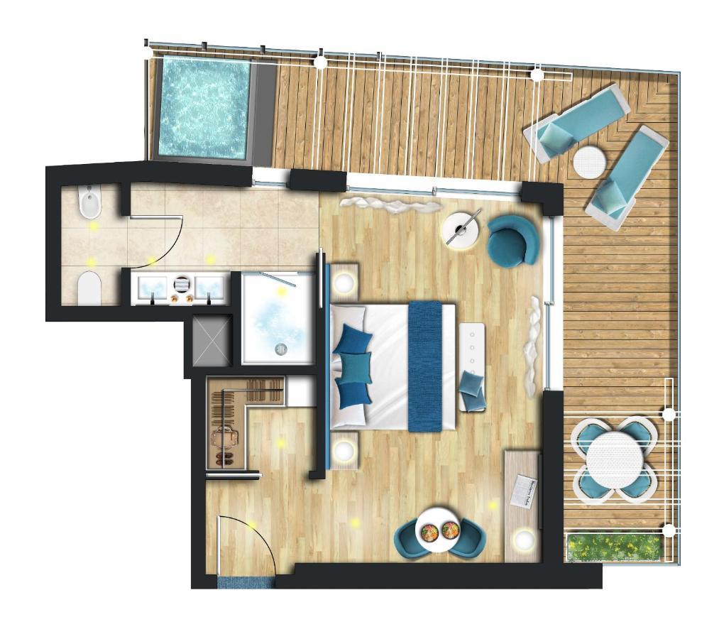 Deluxe Suite with Sea View