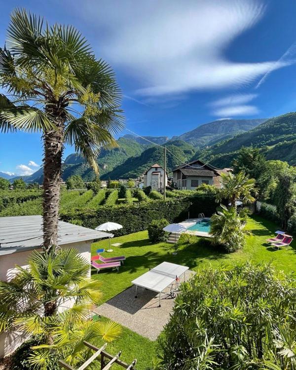 Apartment mit Balkon