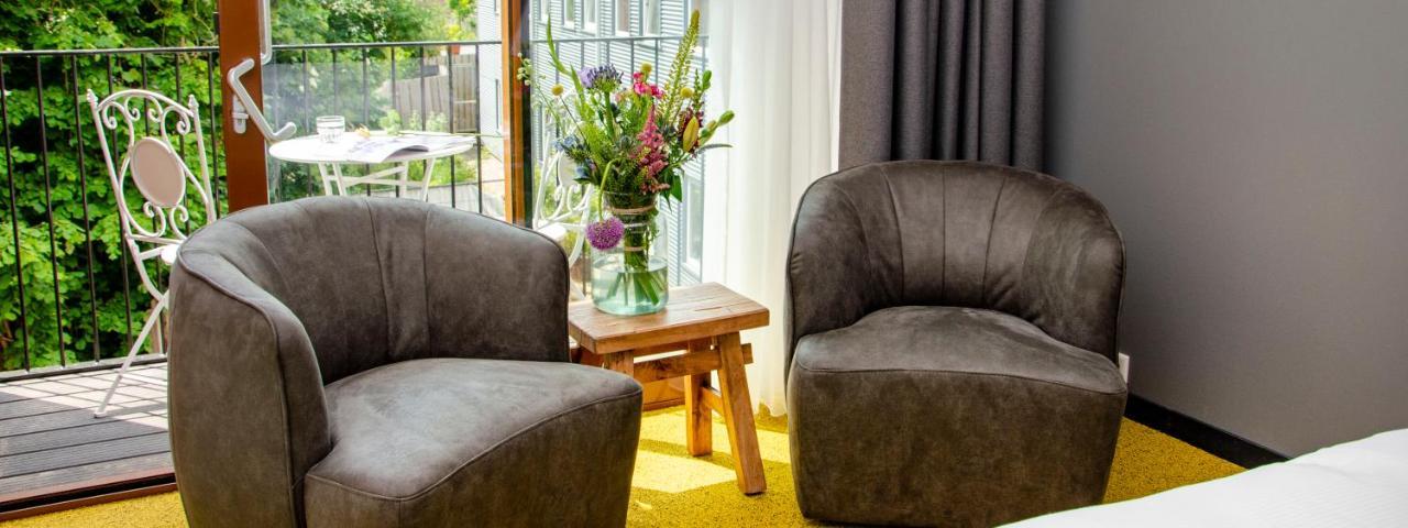 Twin Room with Balcony