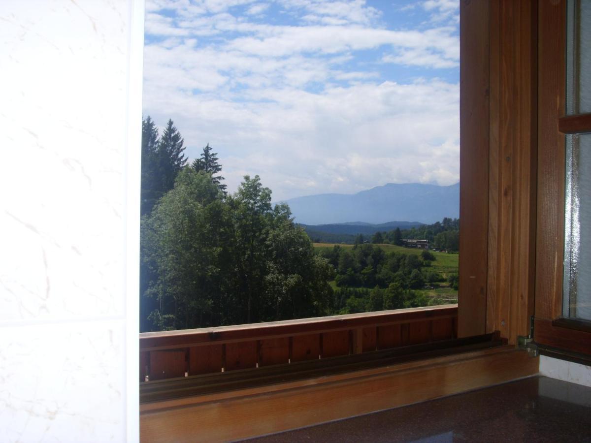 Family Room Mountain View