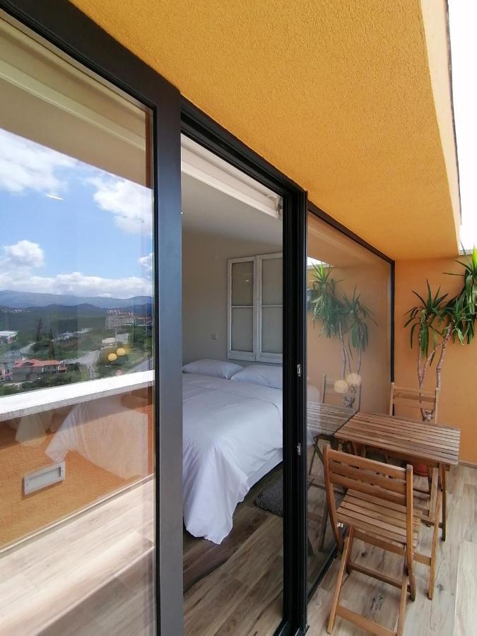 Quarto Triplo com Vista Montanha