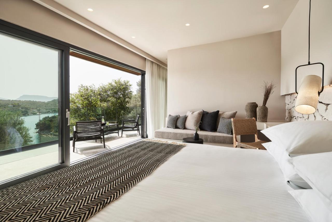 Wow Unobstructed Sea View Suite - Mini Pool