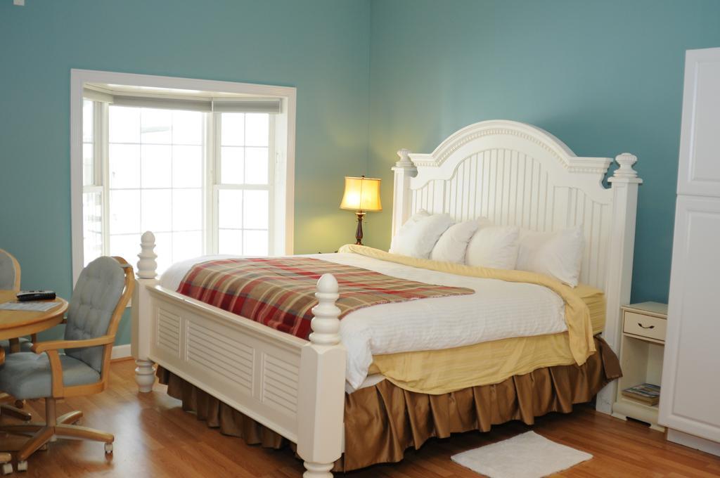 Executive King Suite