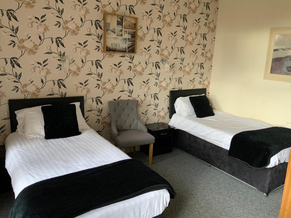 Standard Twin Room,1130299800:JPEG
