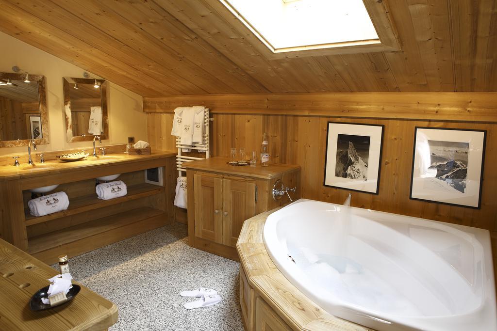 Luxe Room