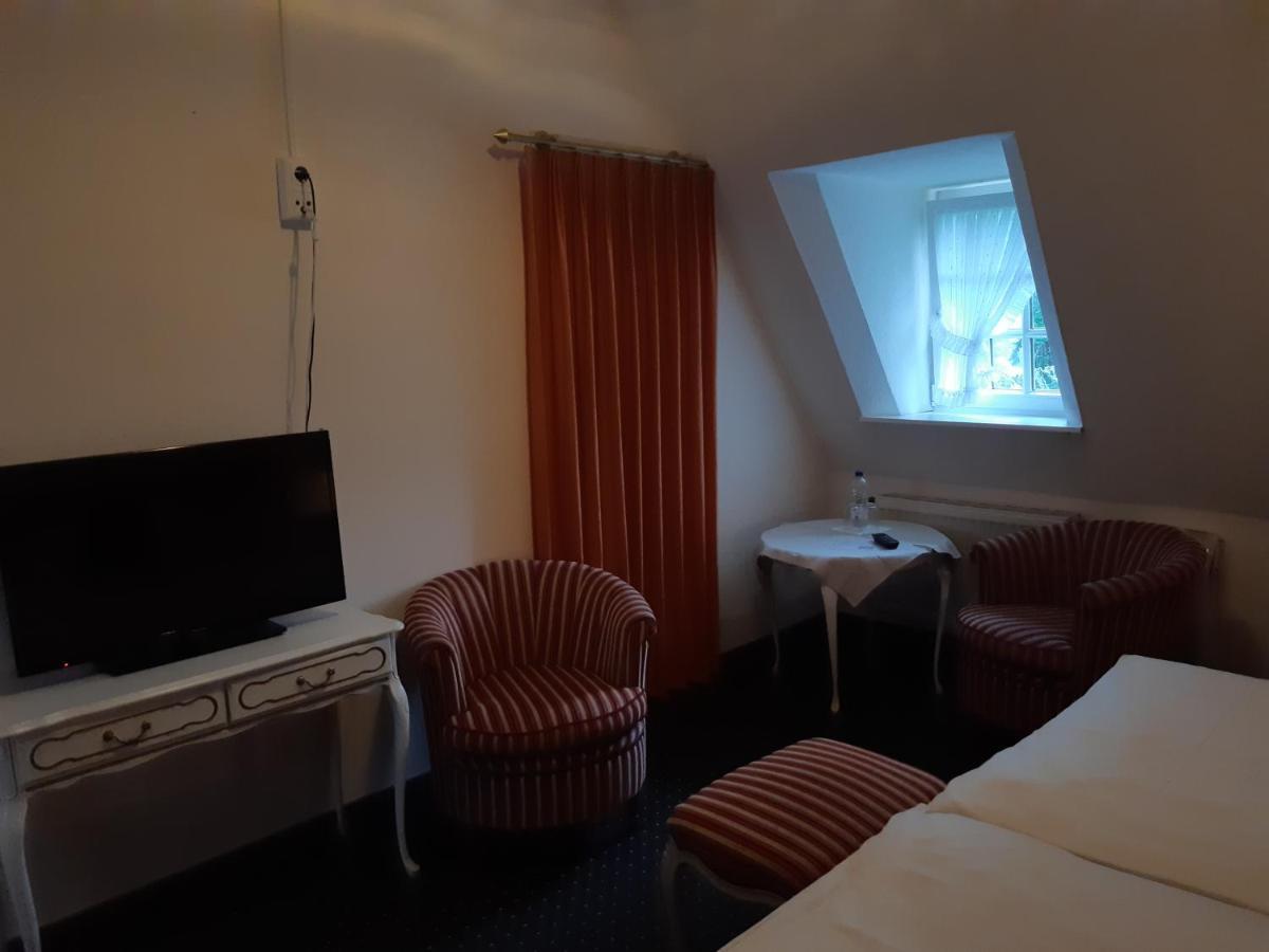 Double Room Shared Toilet