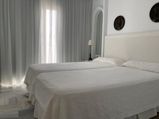 Two-Bedroom Apartment (4 Adults)
