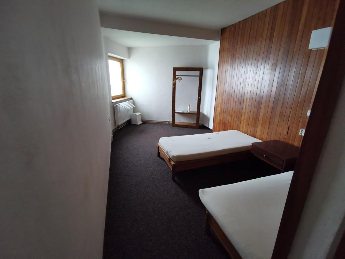 Bed in 4-Bed Mixed Dormitory Room