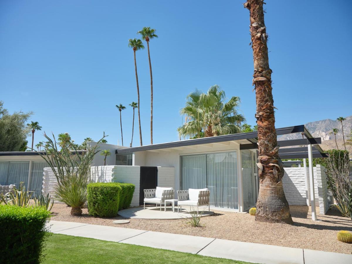 Premier Bungalow mit Poolblick