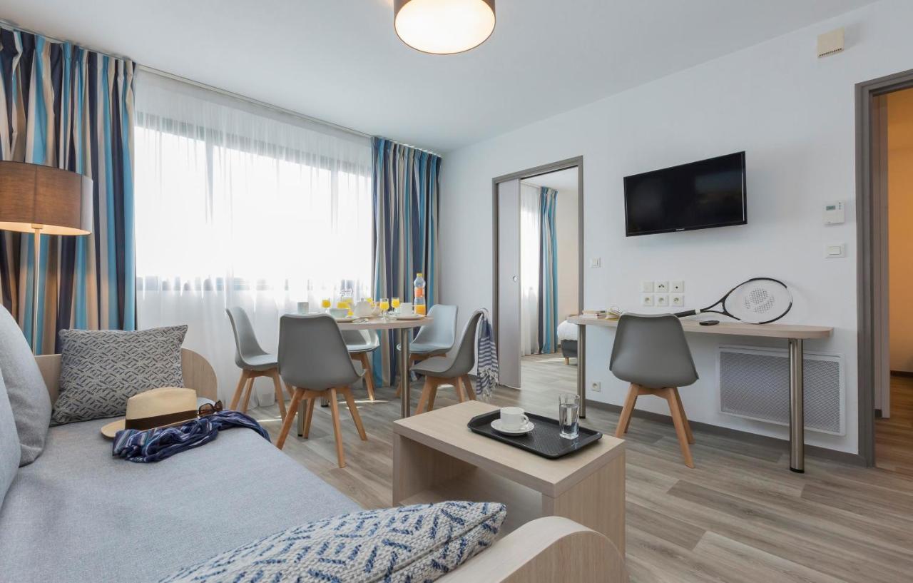 One-Bedroom Apartment,1133423523:JPEG