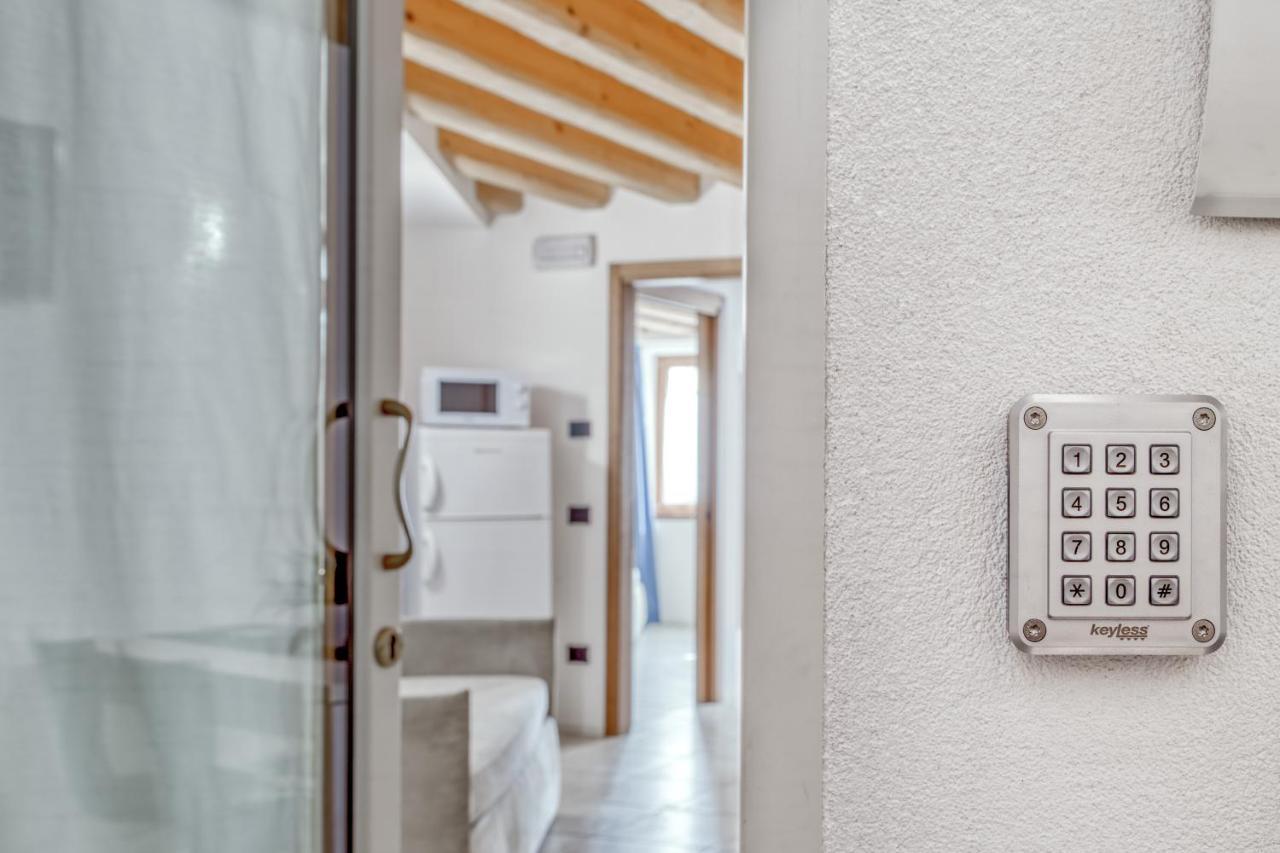 Standard Apartment,1134959635:JPEG