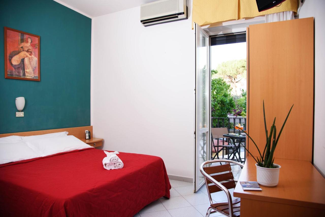 Double Room,1135792619:JPEG