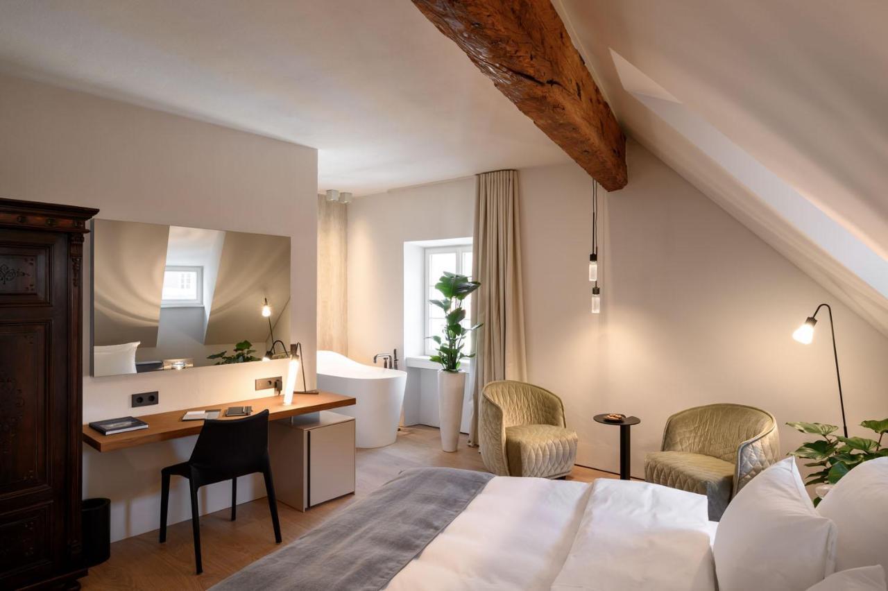 Deluxe Double Room with Bath
