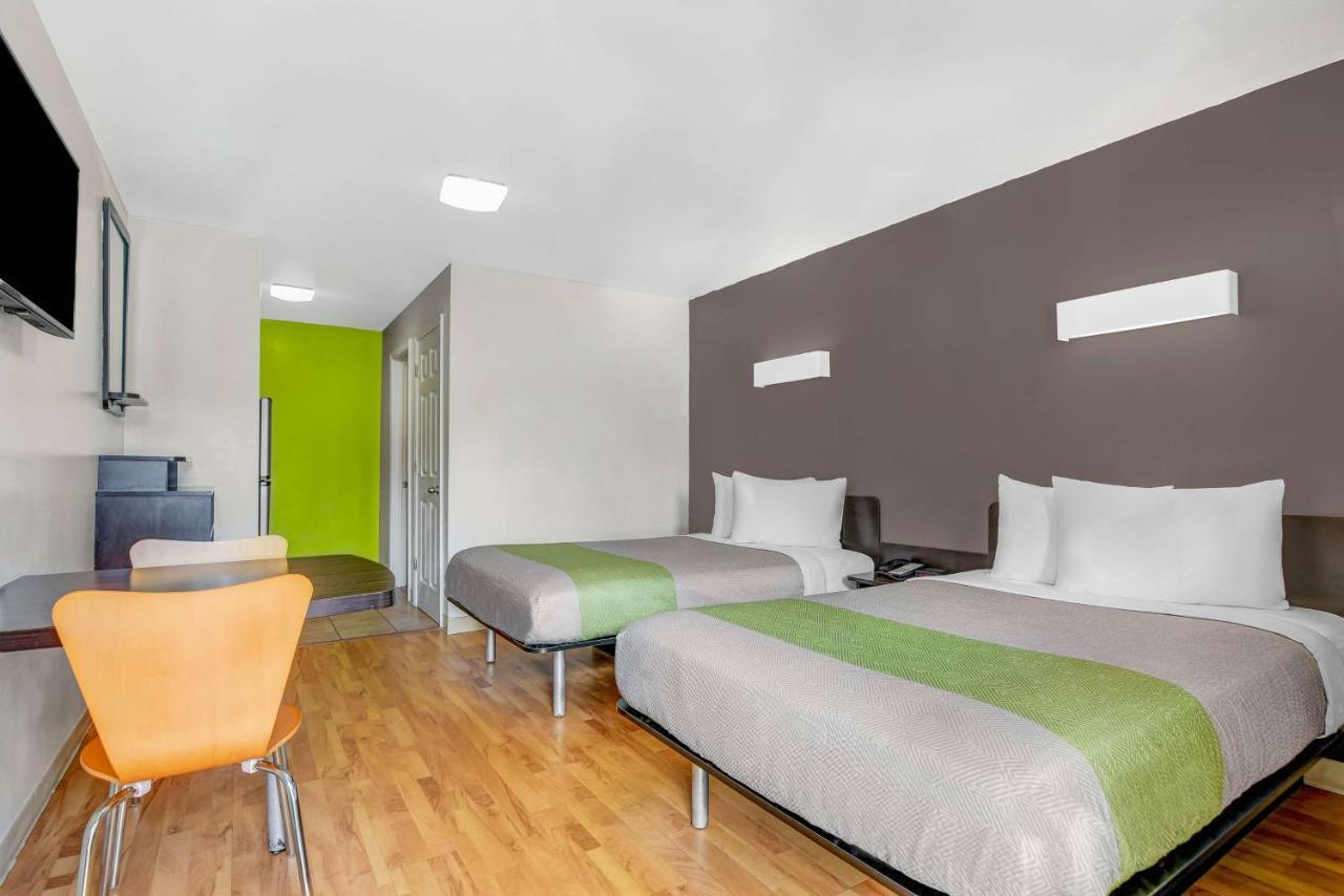 Quadruple Room Non-Smoking