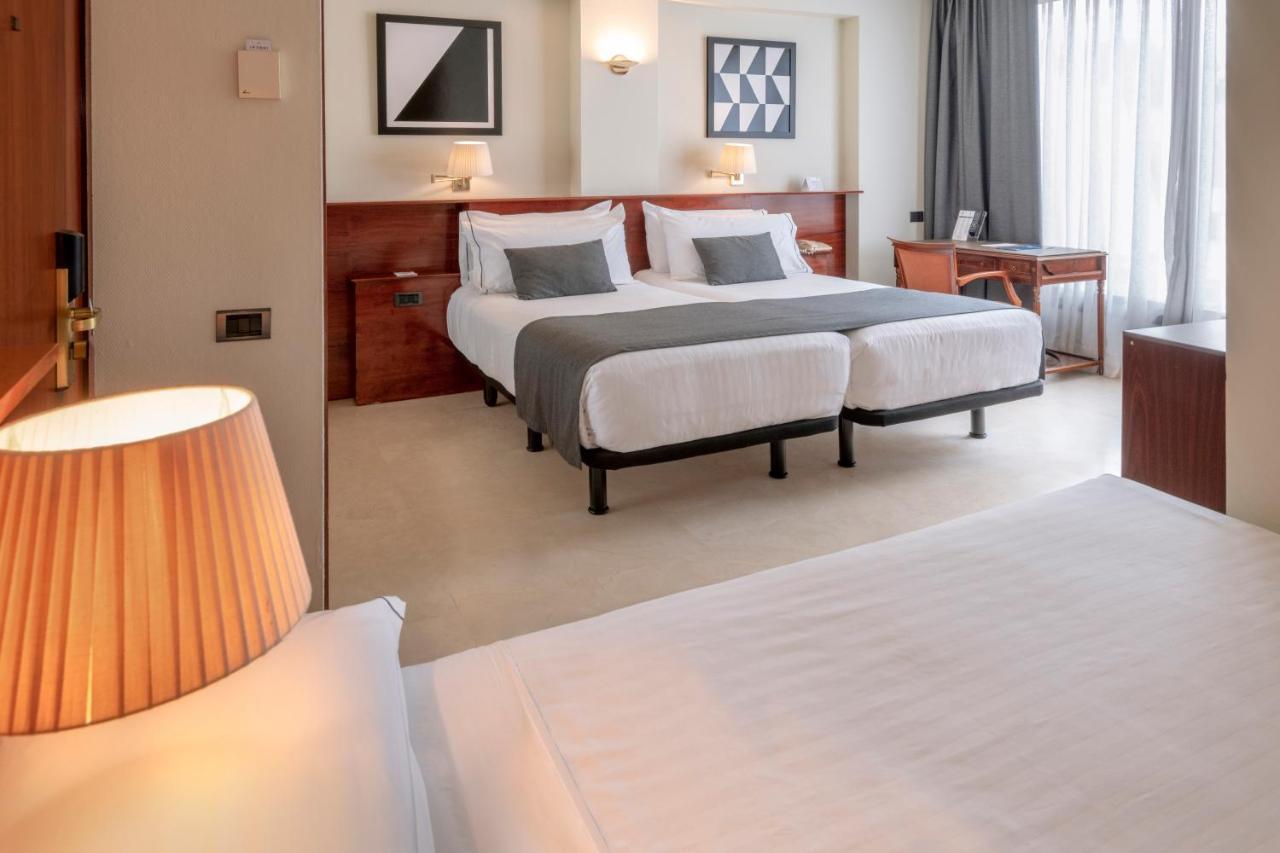 Triple Room,1137546040:JPEG