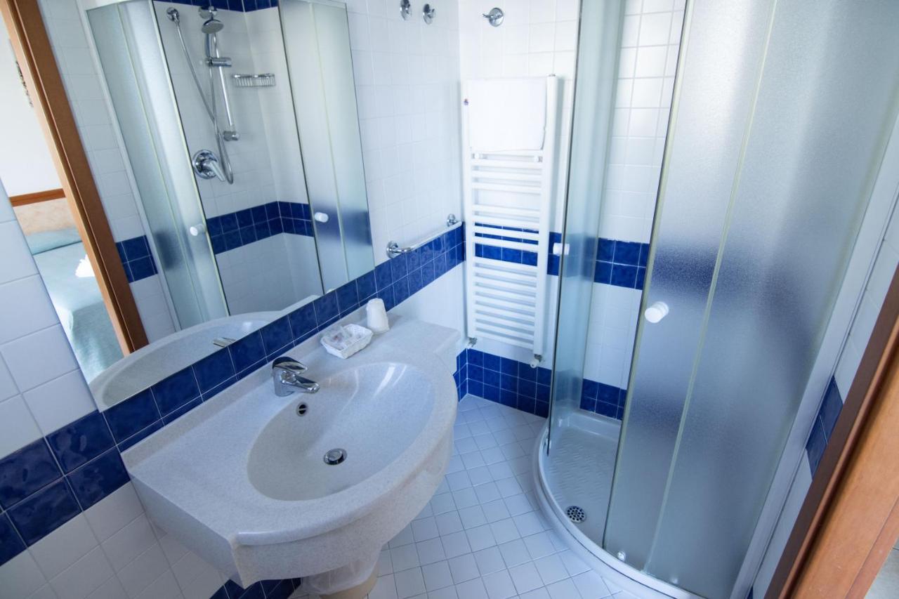 Triple Room Sea View