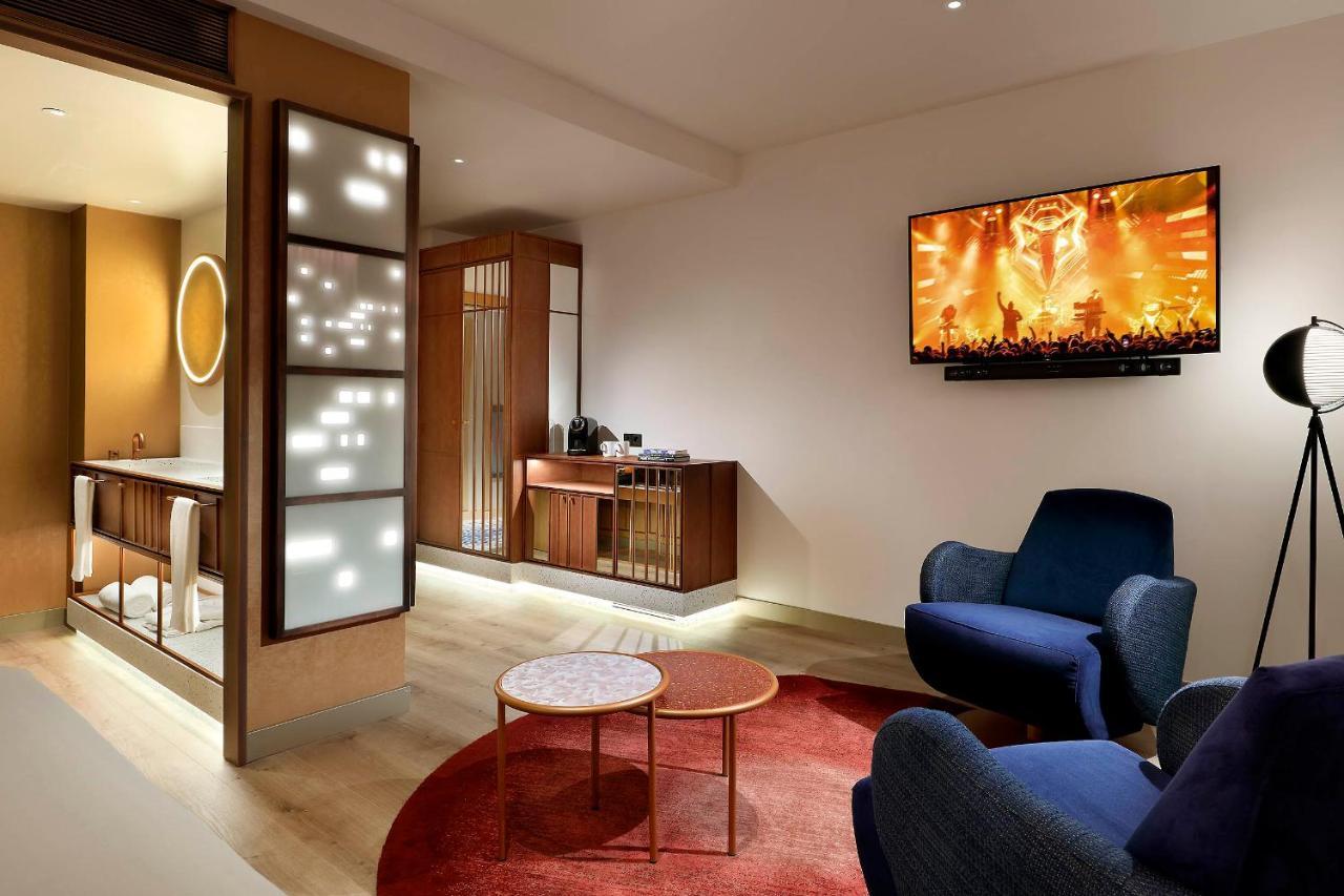 Gold Suite mit Terrasse