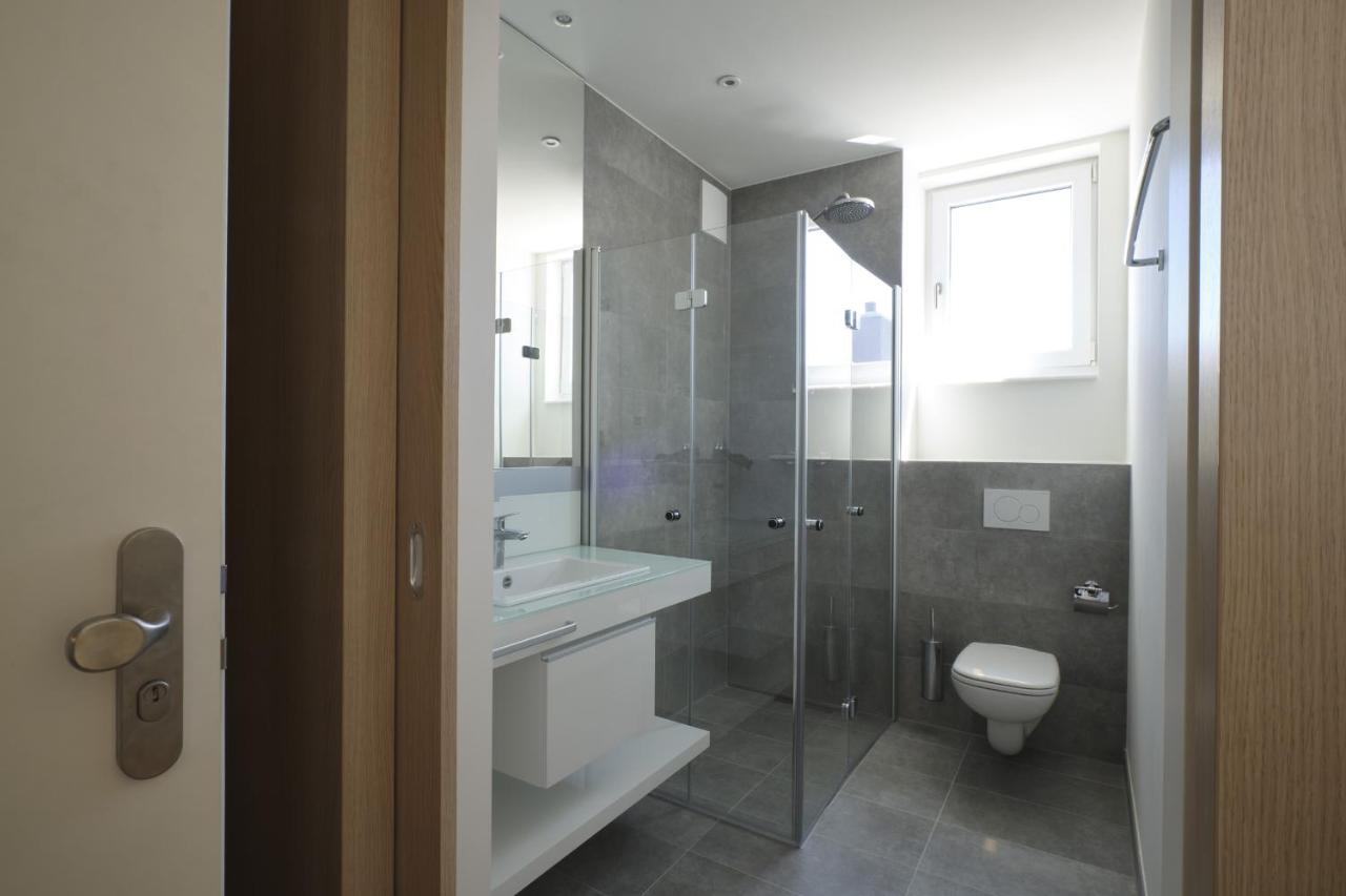Double Room,1153356858:JPEG