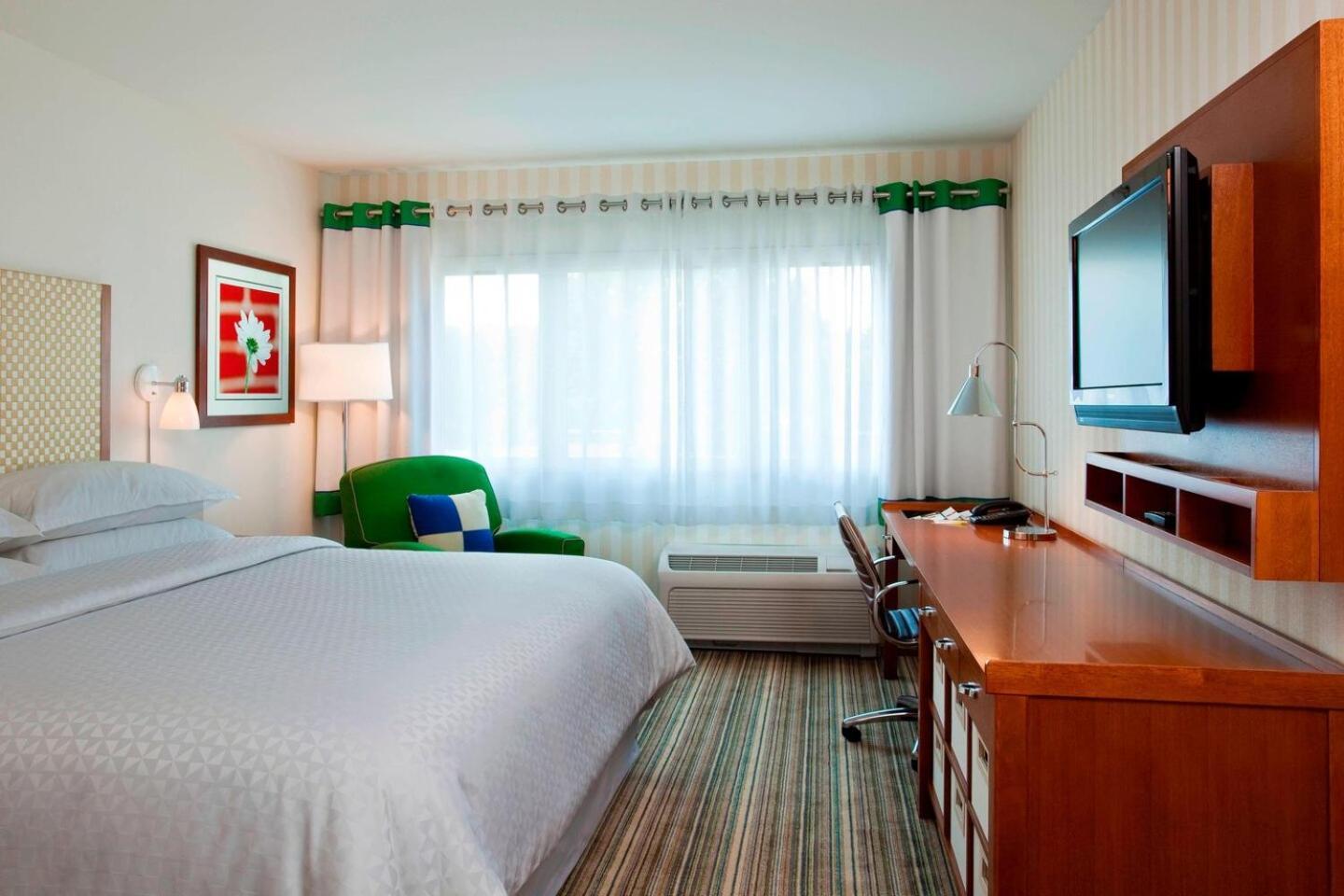 Standard King Room