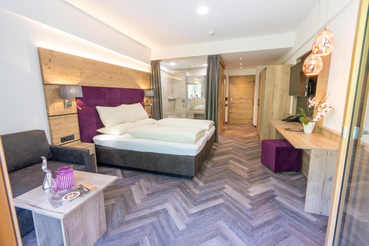 Double Room Mountain View