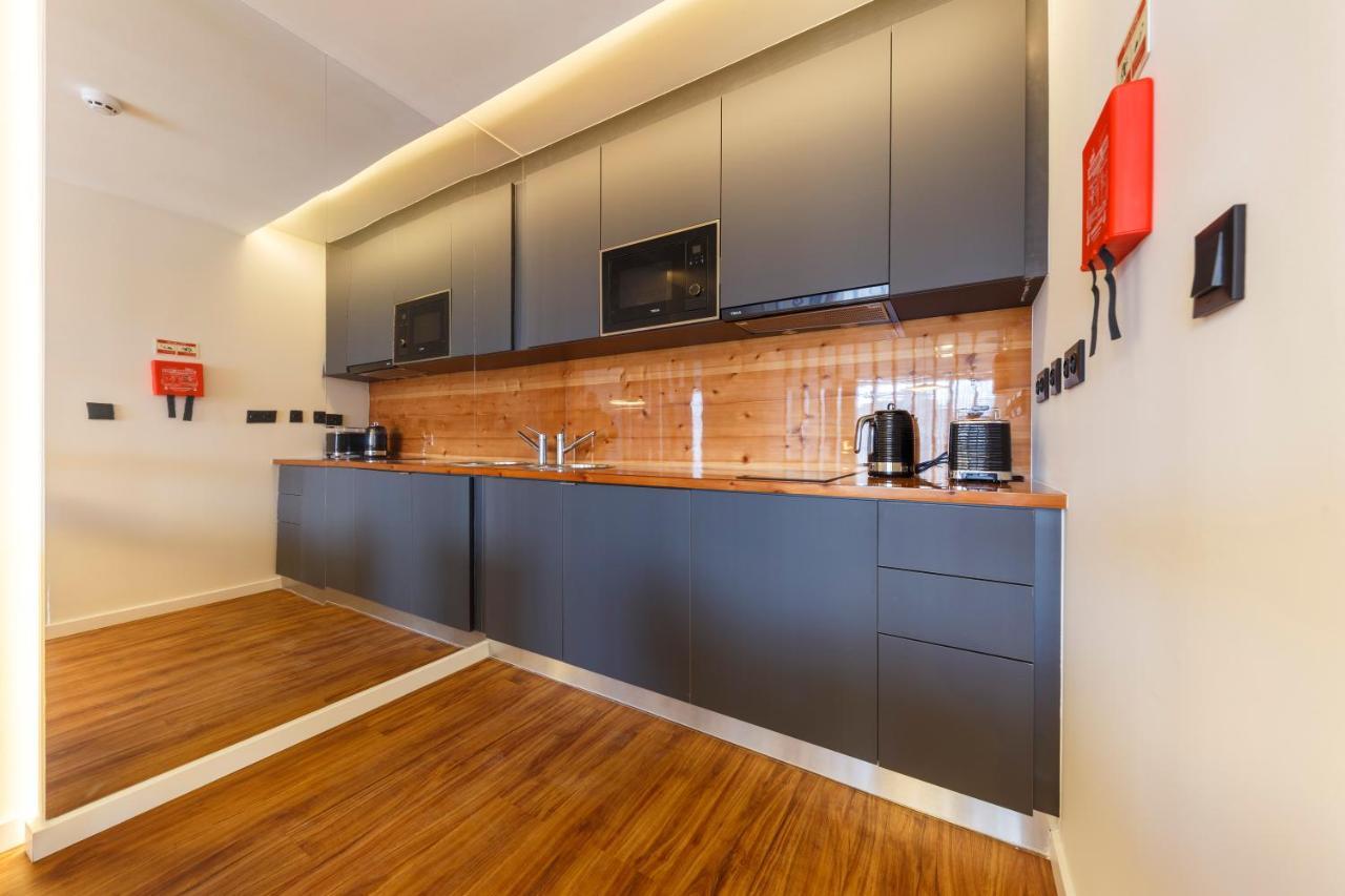 Apartamento com 1 Quarto