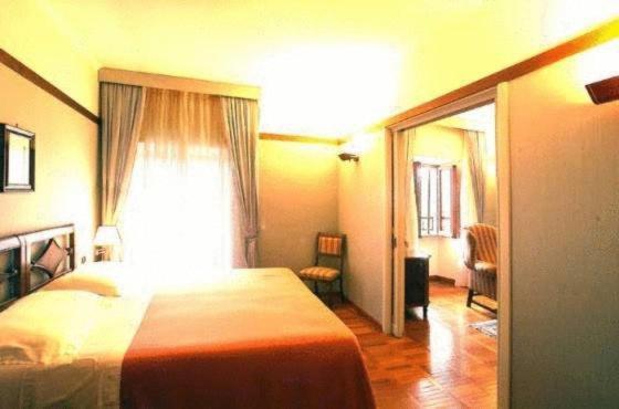 Large Single Room