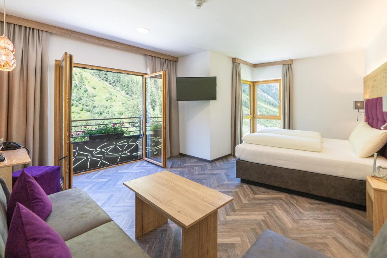 Family Suite Balcony