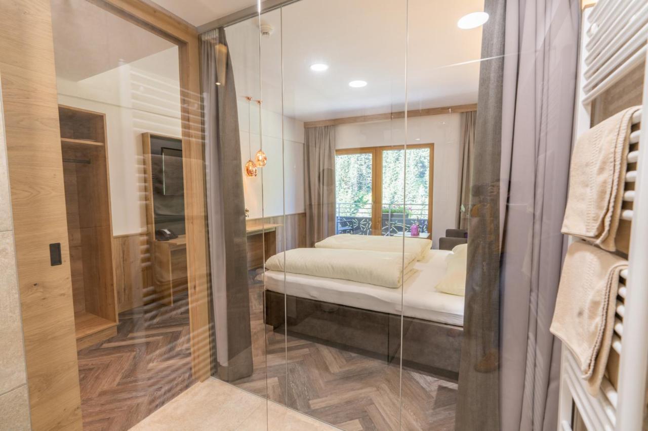 Double Room Mountain View