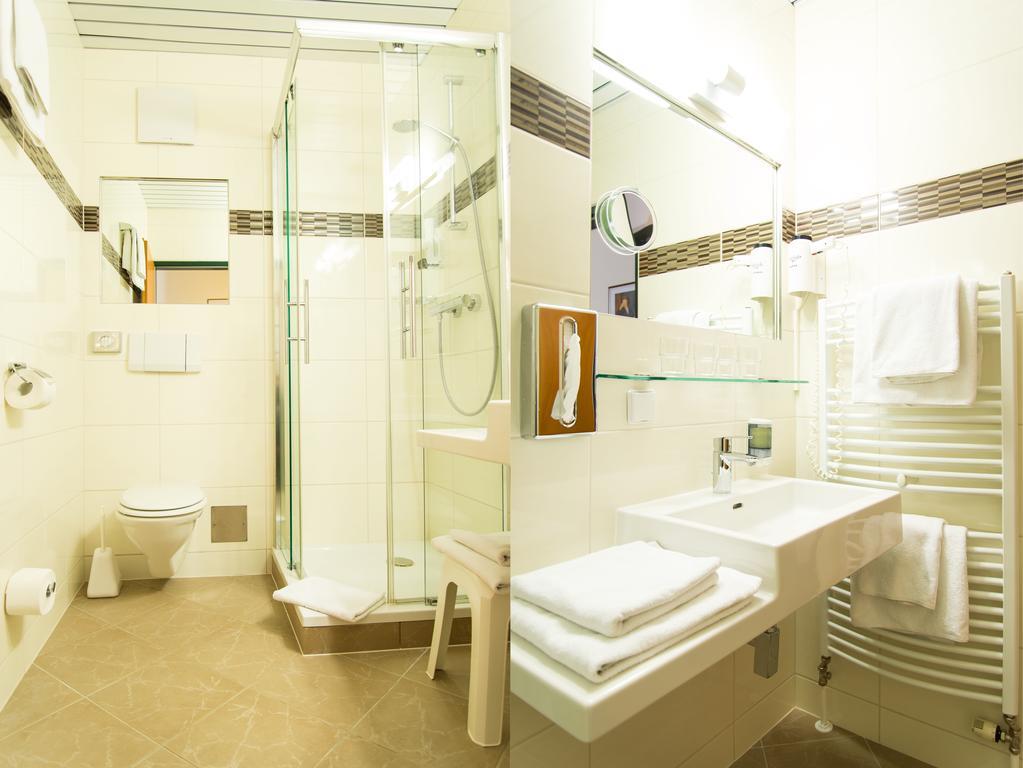 Comfort Double Room with Air Condition