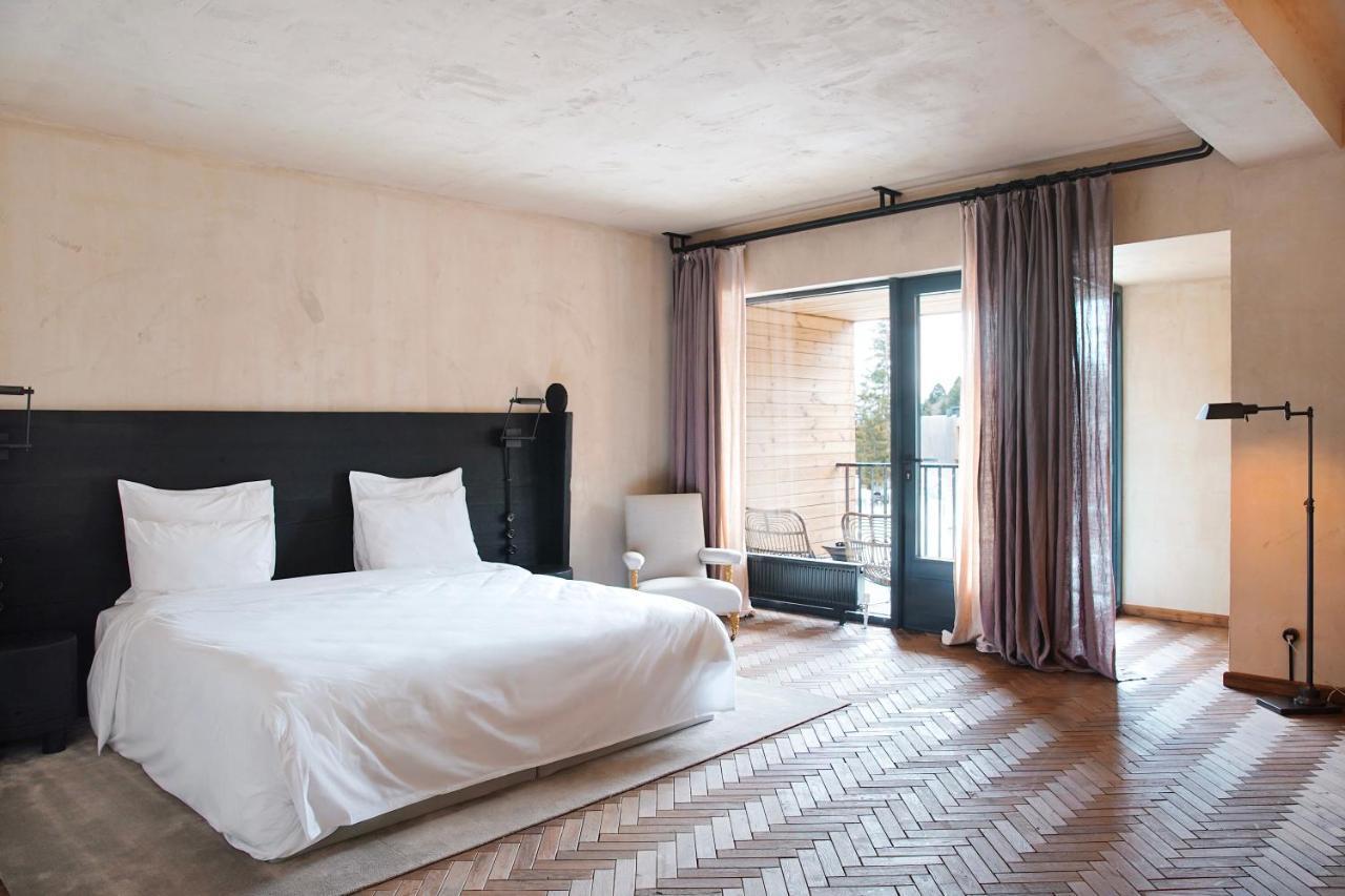 Signature King Room