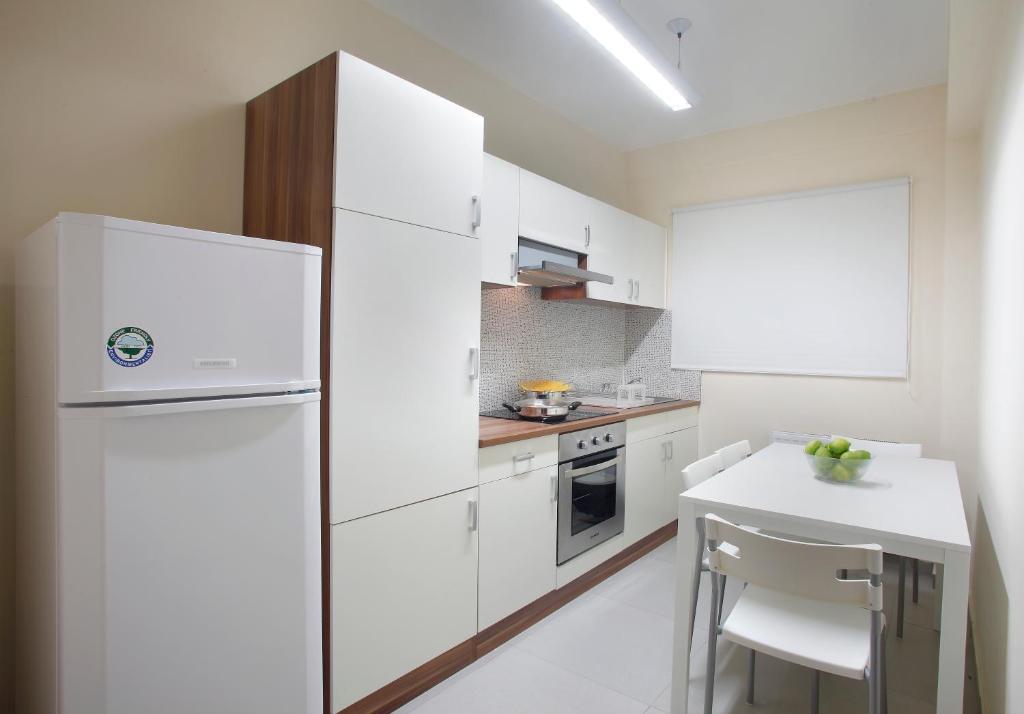Superior One-Bedroom Apartment