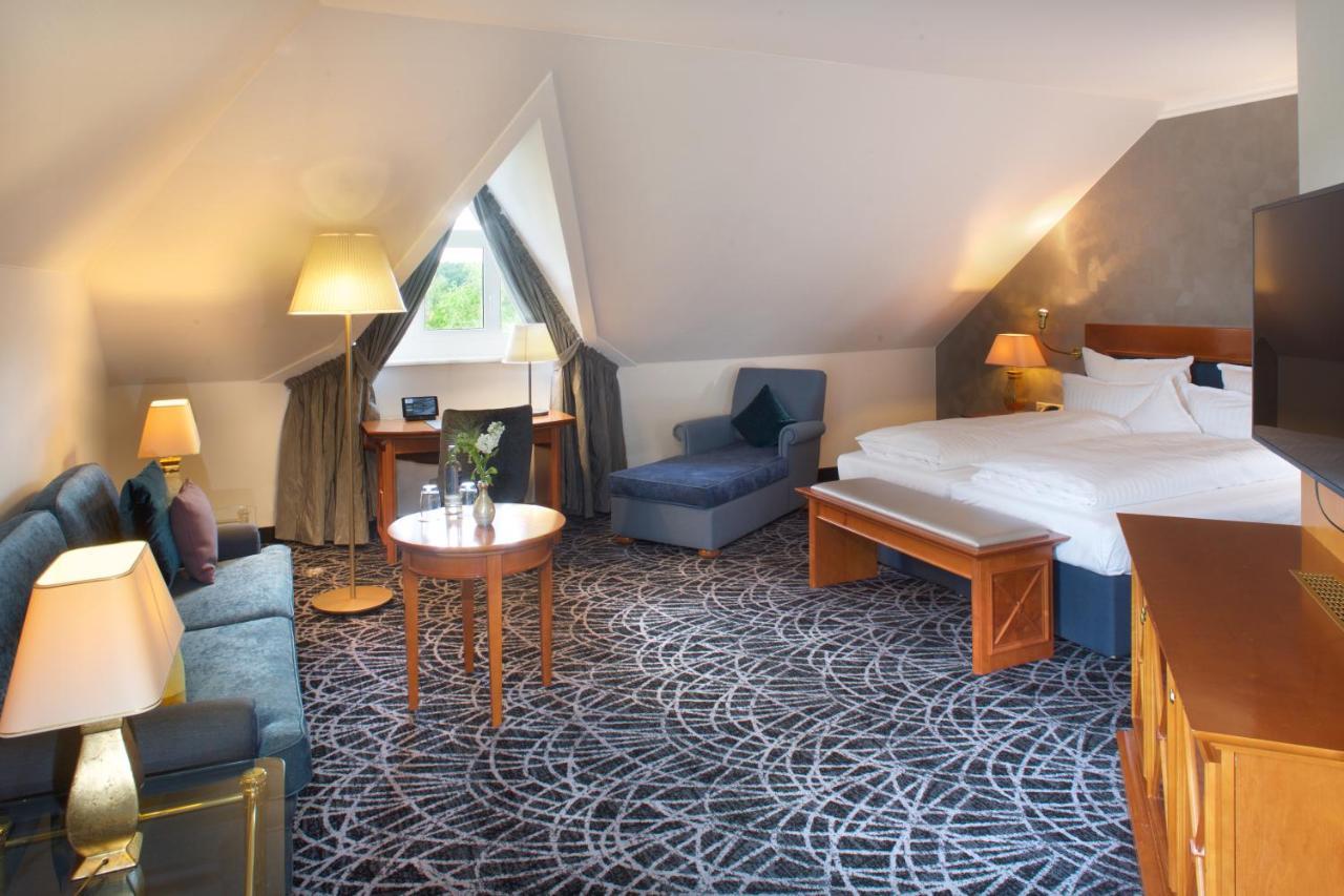 Deluxe Single Room