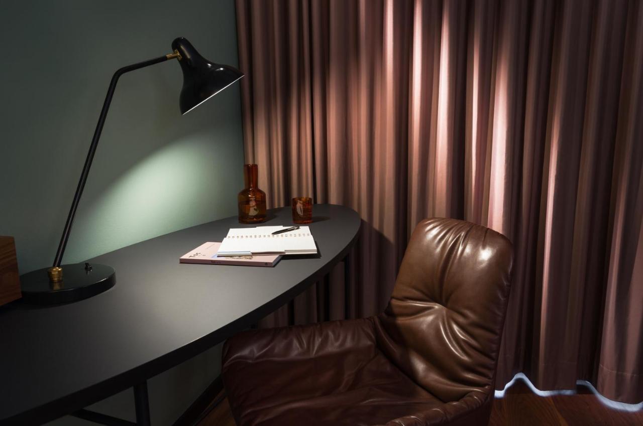 Urban Room
