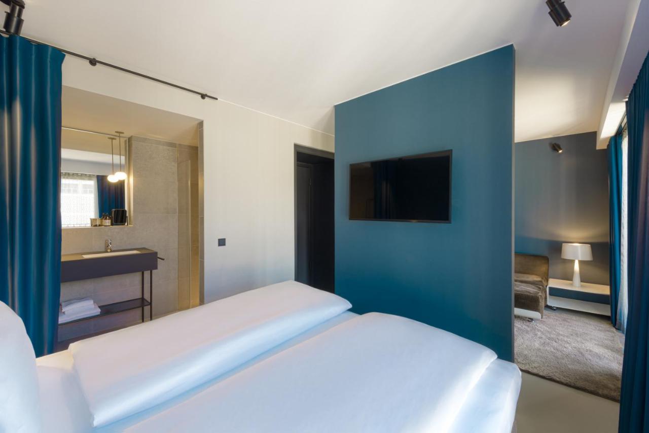 Lu Suite