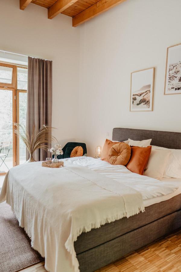 Doppelzimmer mit Balkon