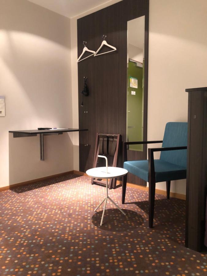 Small Twin Room