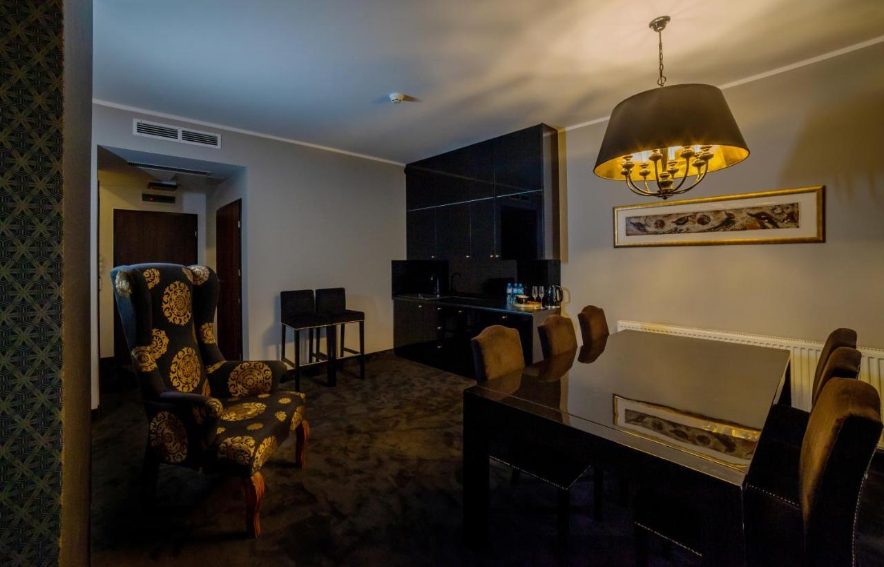 Apartament dwupoziomowy z Jacuzzi