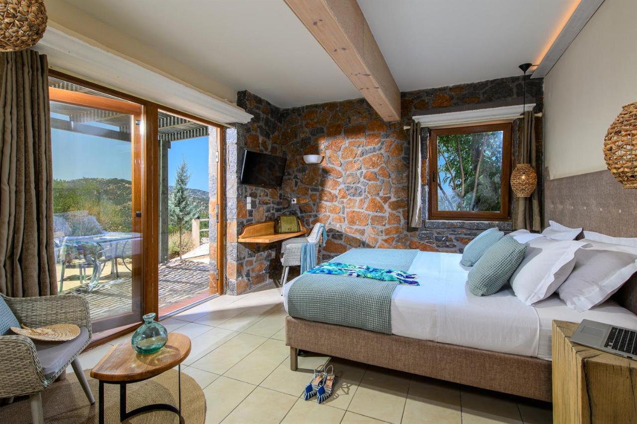 Deluxe Double or Twin Room Spa Bath