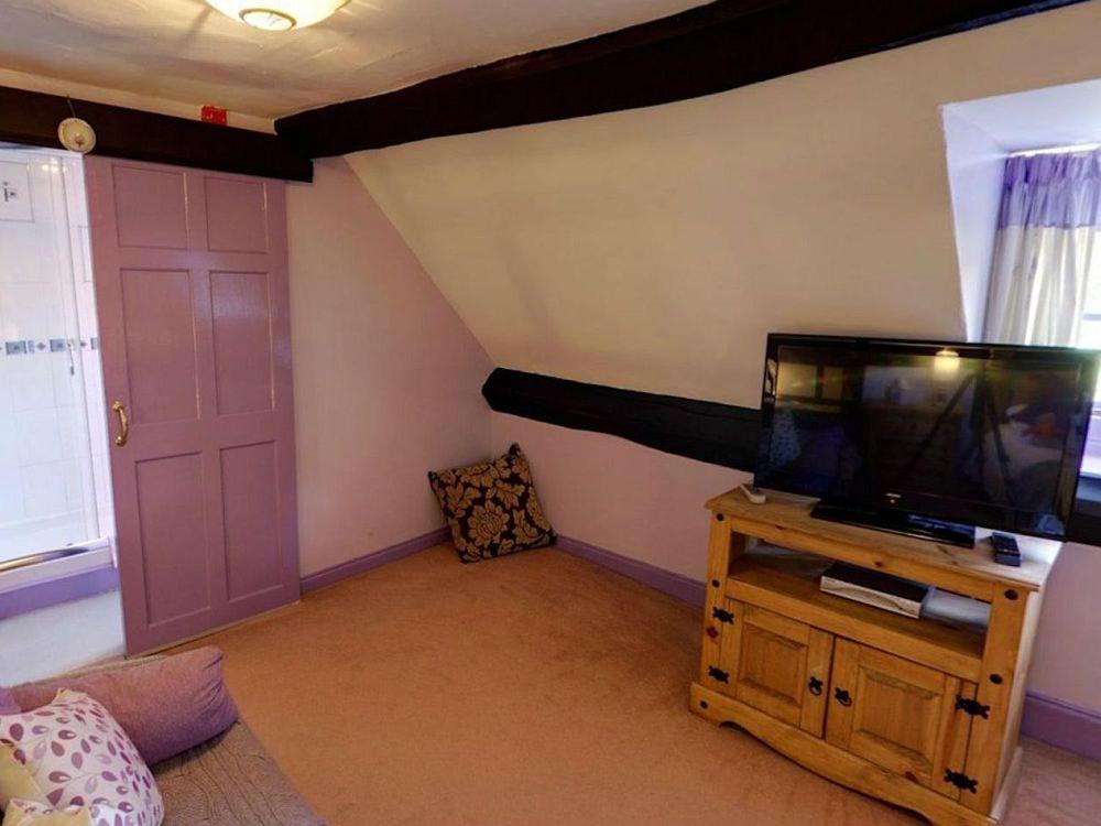 Double Room 1 Not Pet Friendly